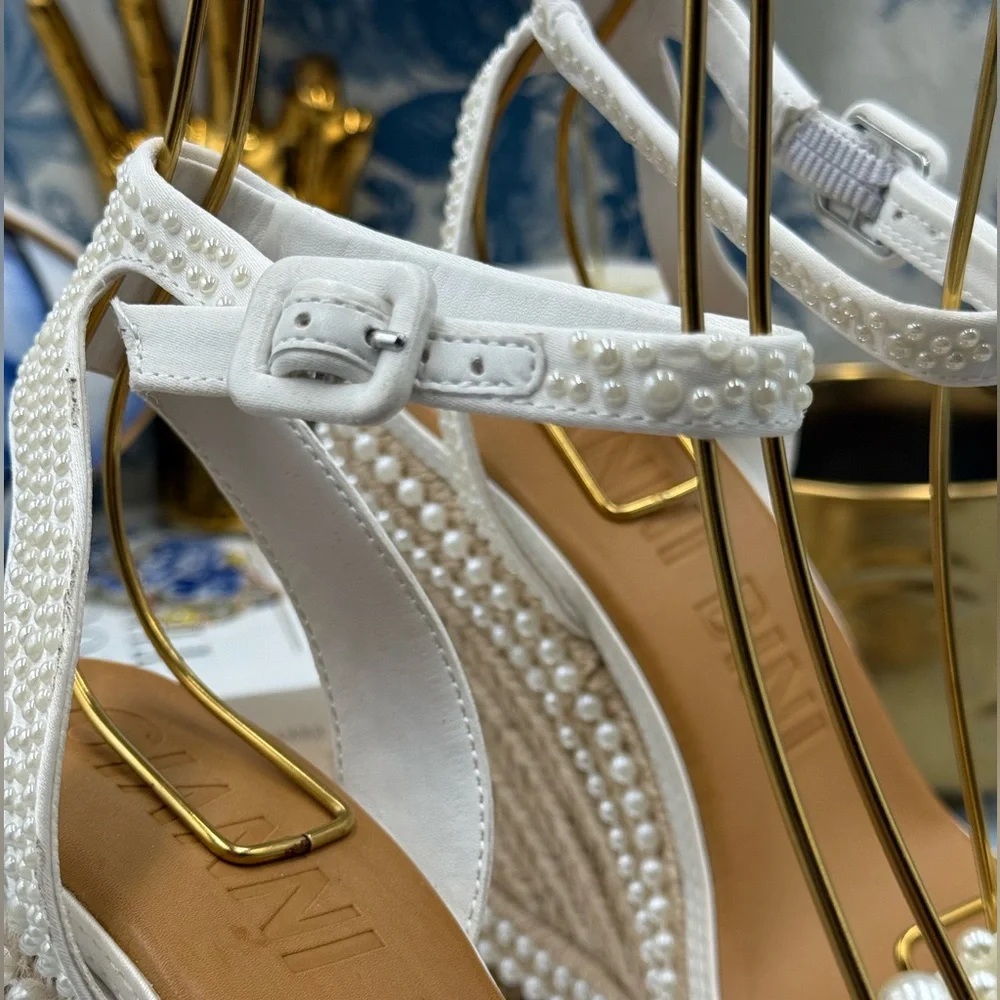 🆕 GIANNI BINI 🧿 NWOB Savanna Pearl Ornamented Platform Wedge Sandals, Sz 8.5
